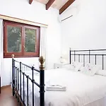 Porqueres 别墅 波连斯萨