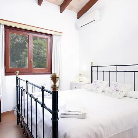 Porqueres Вілла Польєнса